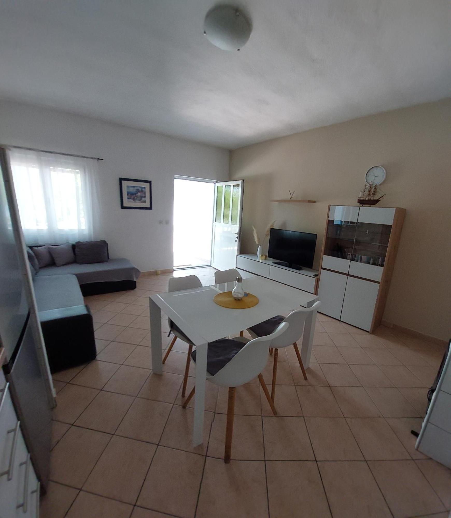 Lucija Apartman