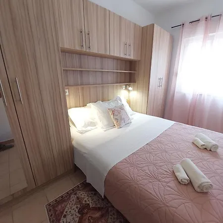 Apartman Lucija Seline Exterior photo