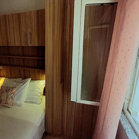 Apartman Lucija Seline Exterior photo